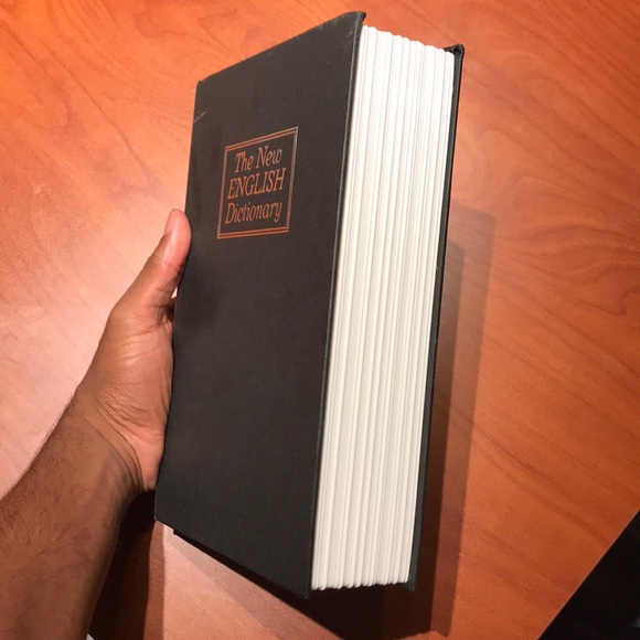 Dictionary Secret Safe - Picture 1 of 7